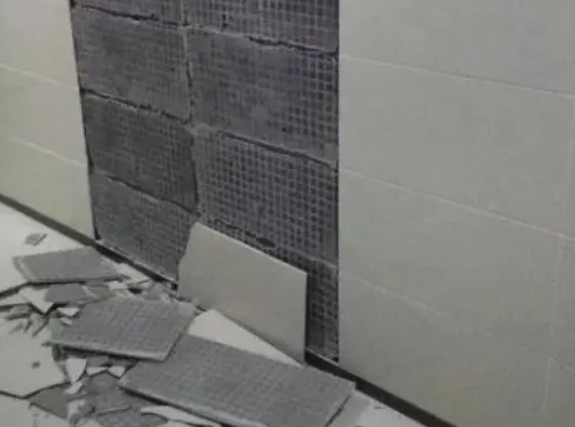 石狮瓷砖空鼓维修公司分享下石狮墙砖松动维修的知识